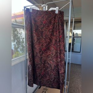 size 16 red and burgundy pencil skirt